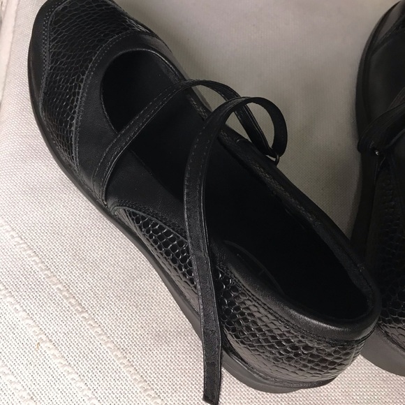 Detrex comfort black shoes - Picture 4 of 10